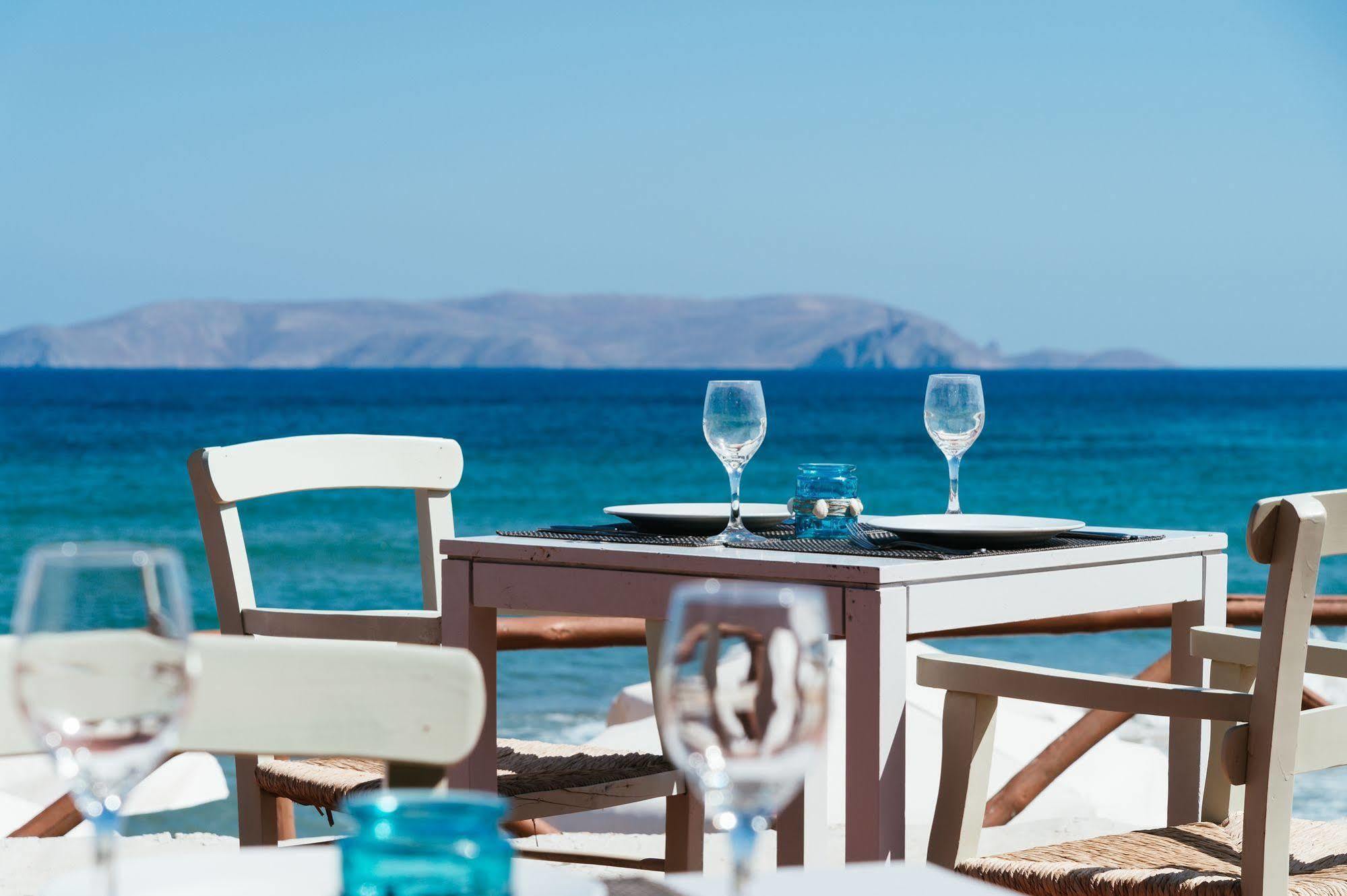Arina Sand Hotel 3*